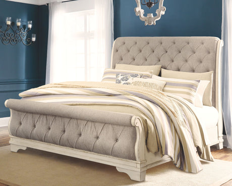 Realyn - Upholstered Sleigh Bed White by Signature Design by Ashley® | Bel Furniture