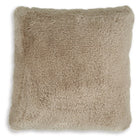 Gariland - Faux Fur Pillow