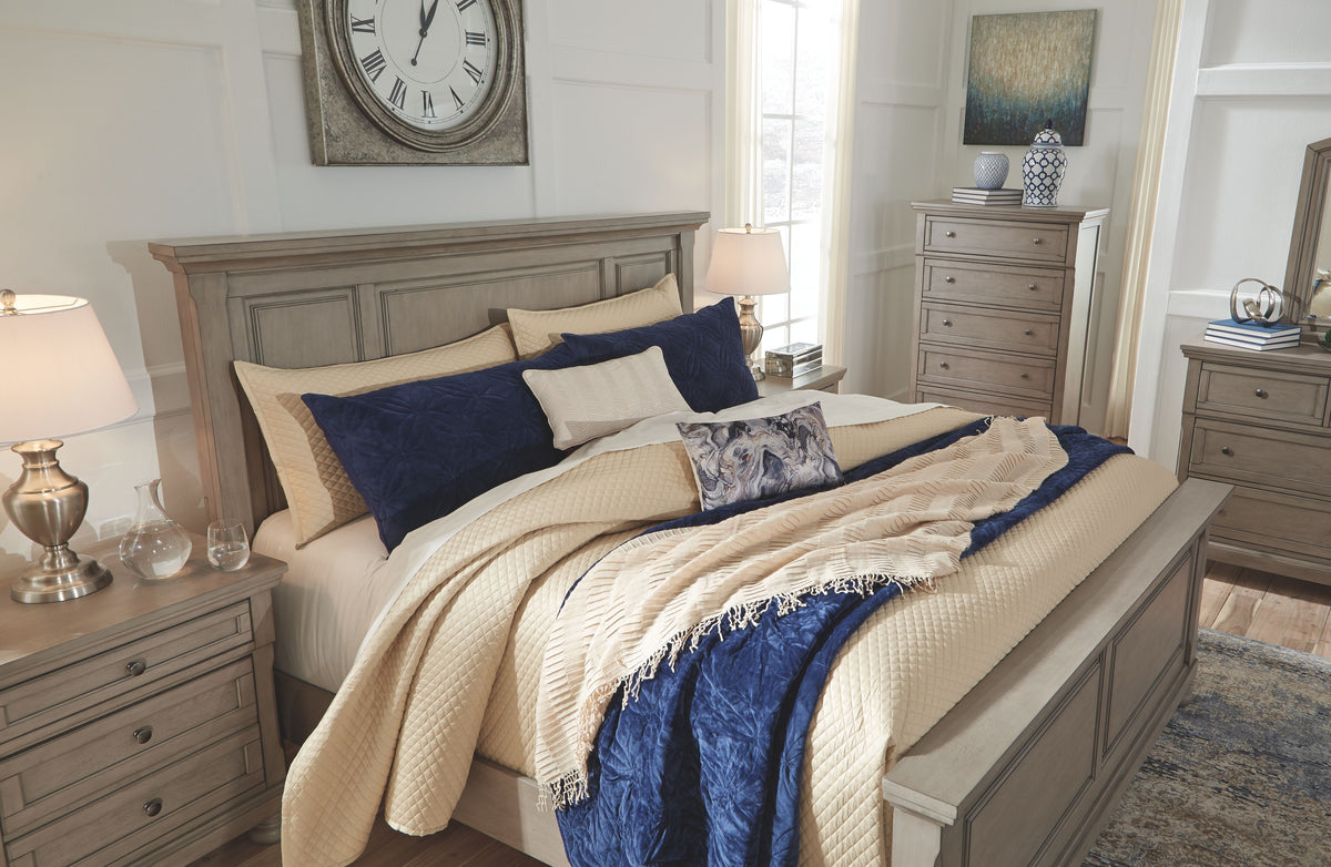 Lettner - Light Gray - Five Drawer Chest - 2-handles by Signature Design by Ashley® | Bel Furniture