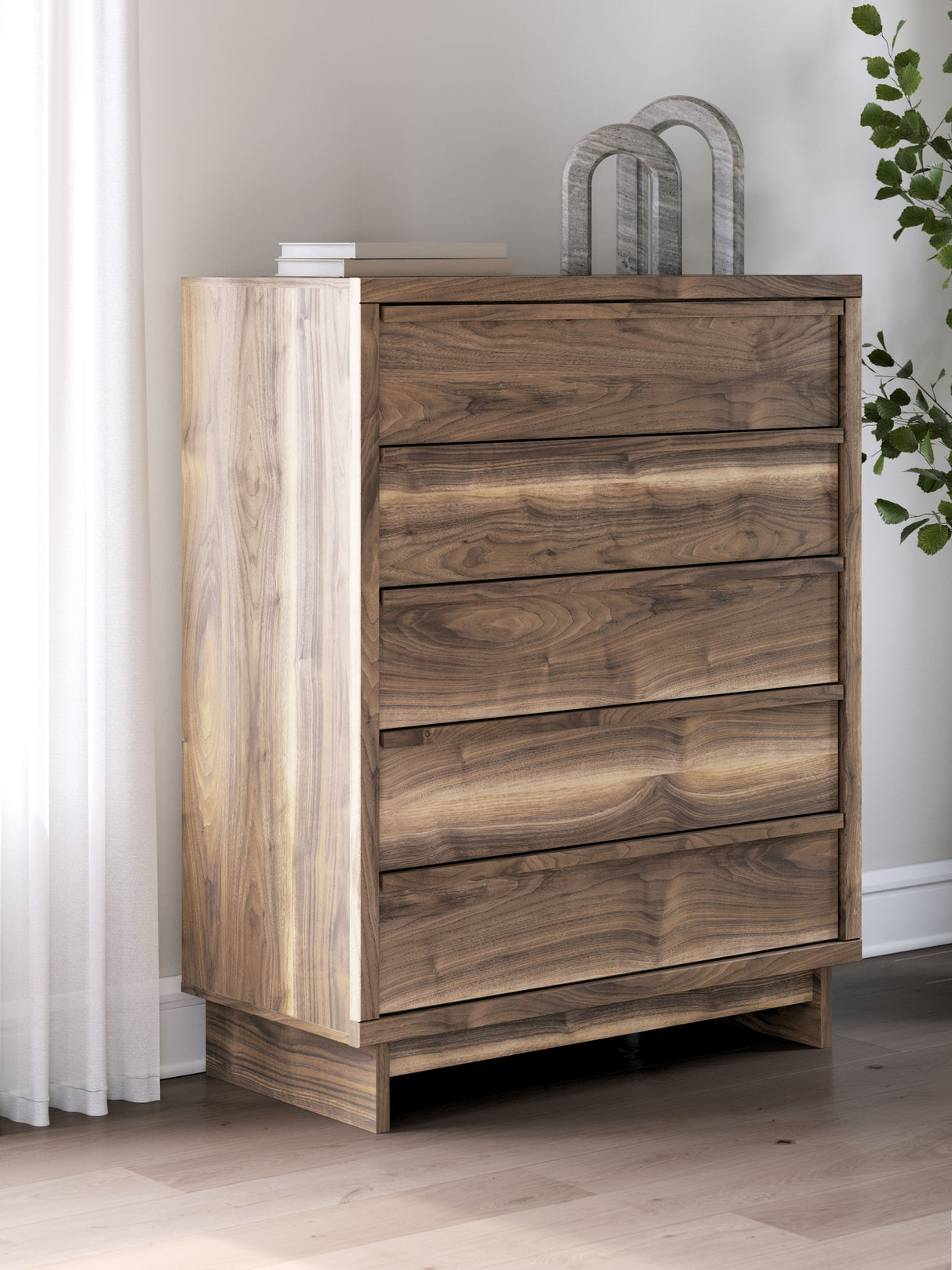 Chirason - Brown - Five Drawer Wide Chest by Signature Design by Ashley® | Bel Furniture