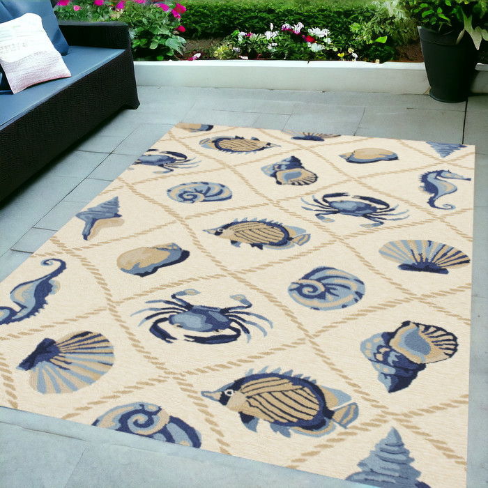 5' X 8' Hand Hooked UV Treated Coastal Sea Life Indoor / Outdoor Area Rug - S / Beige