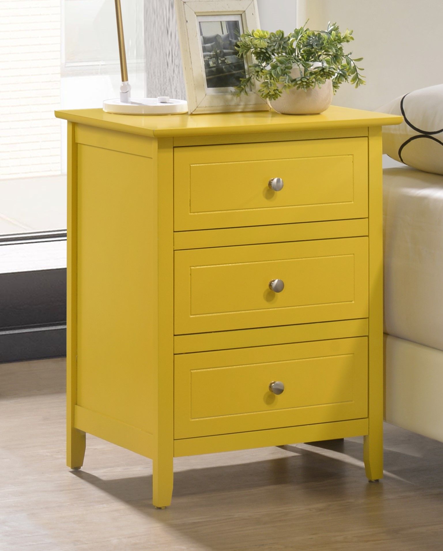 Daniel - 3 Drawer Nightstand