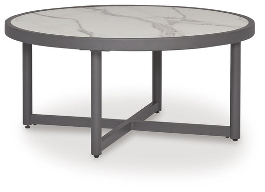 Ocean Beach - Round Table - view 2
