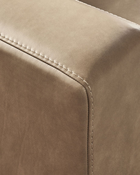 Veronella - Sectional - view 8