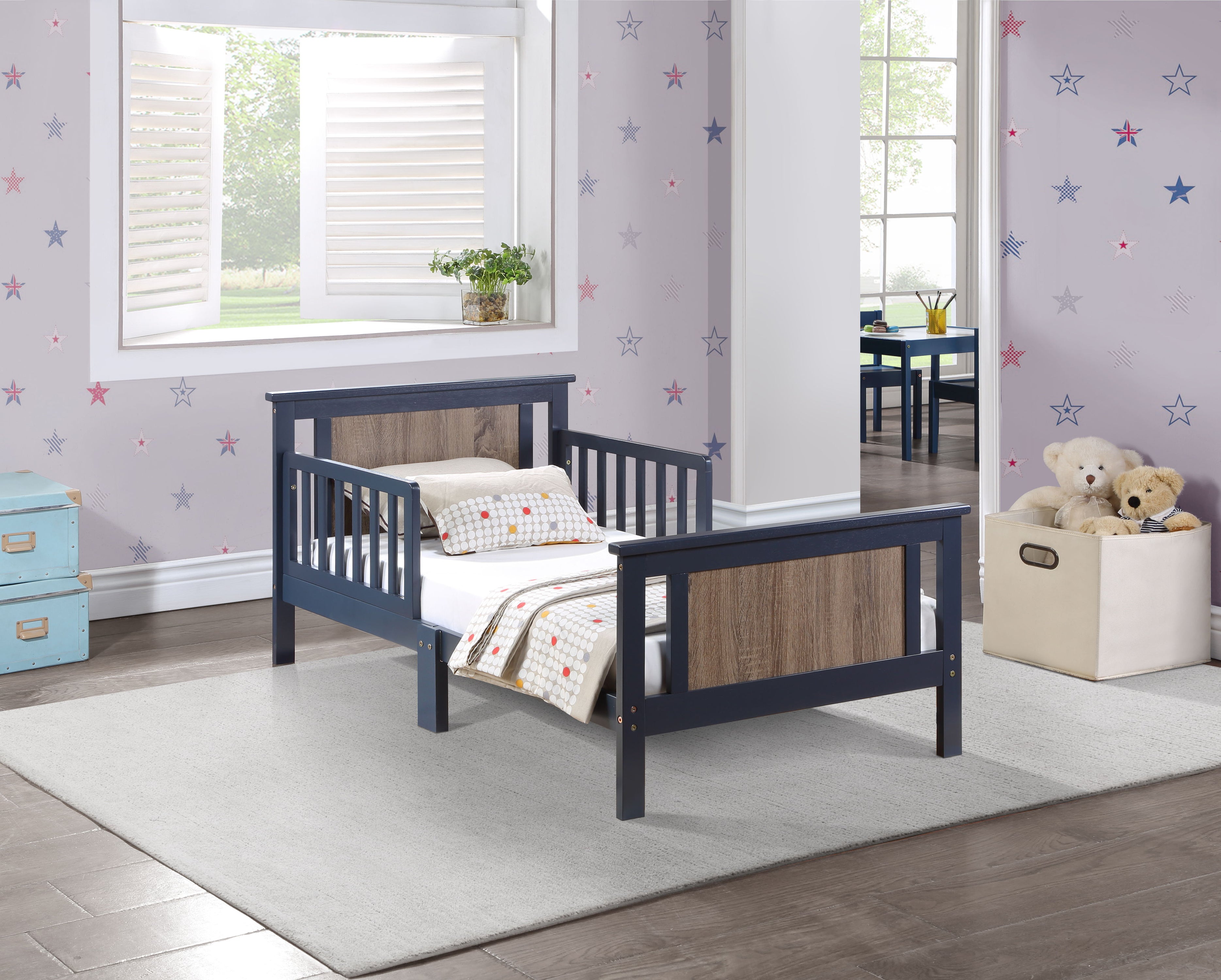 Connelly - Reversible Panel Toddler Bed