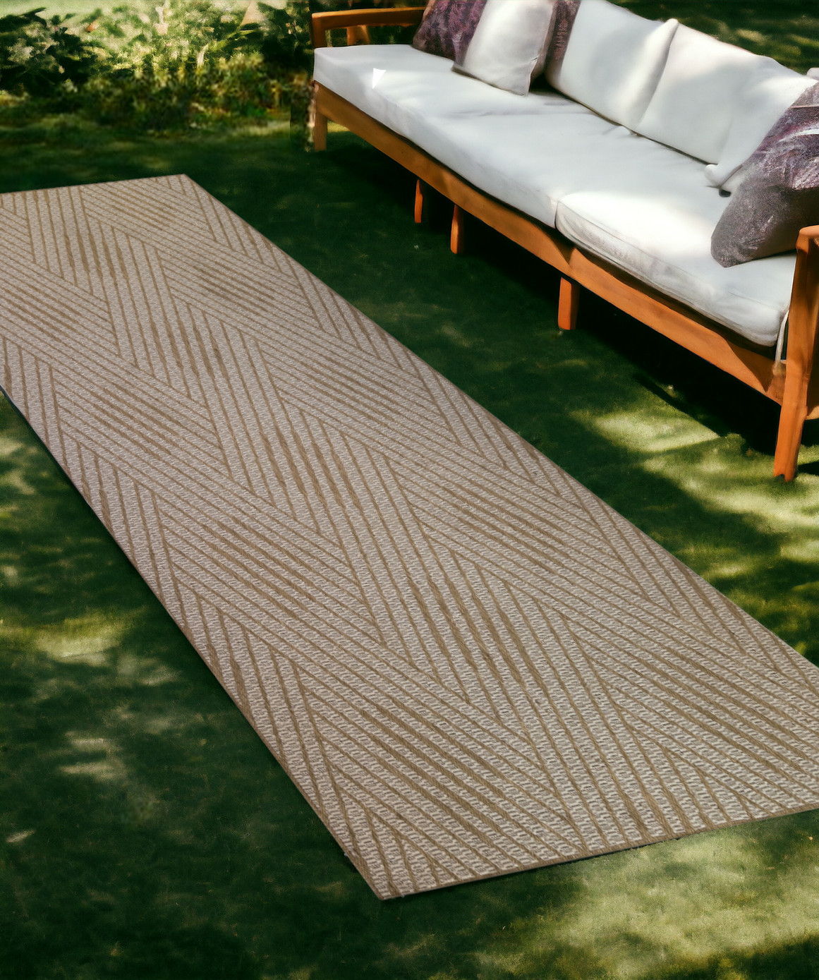 8' Runner Geometric Stain Resistant Outdoor / Indoor Runner Rug - Beige