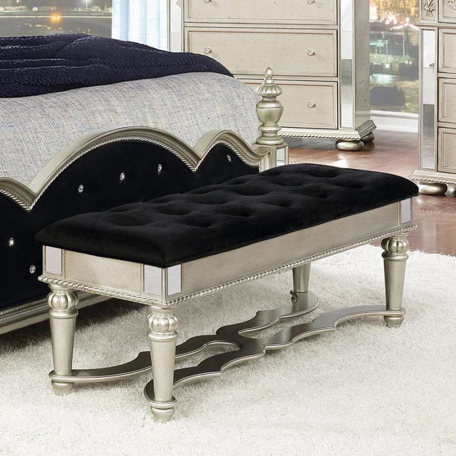 Heidi - Upholstered Tufted Bench - Metallic Platinum