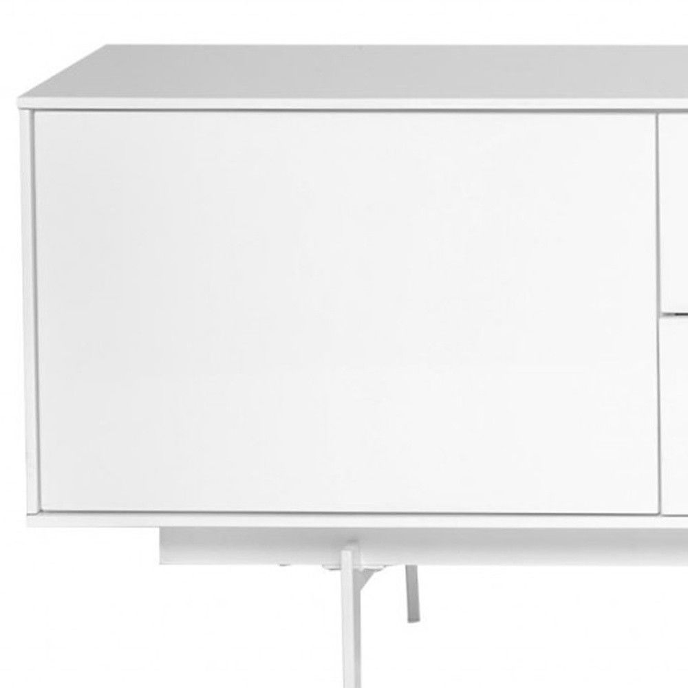 ManufactuRed / Wood Cabinet Enclosed Storage TV Stand - White