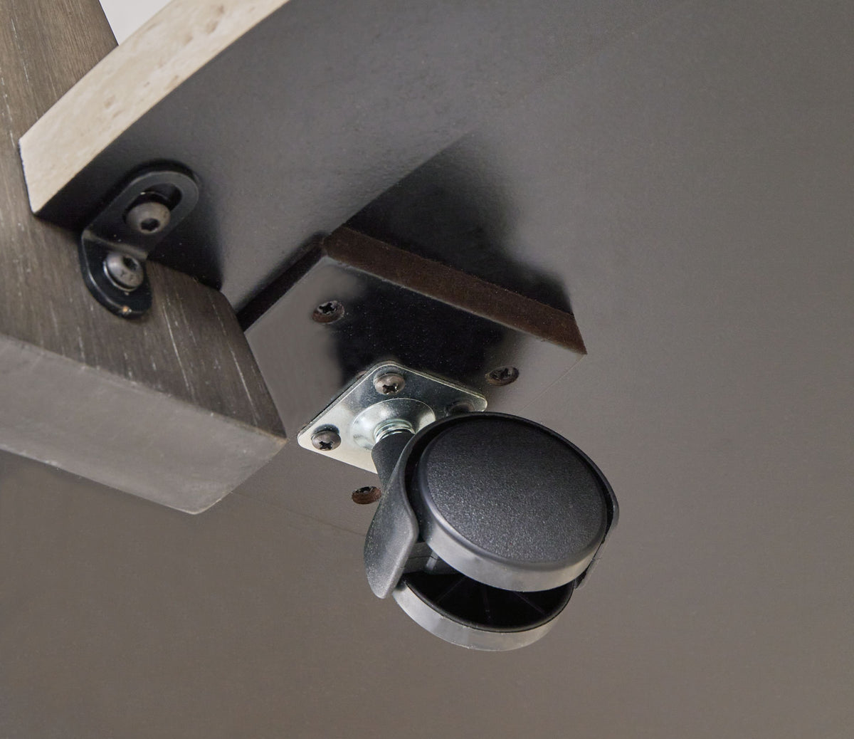 Frazwa - Multi - Round Cocktail Table by Signature Design by Ashley® | Bel Furniture