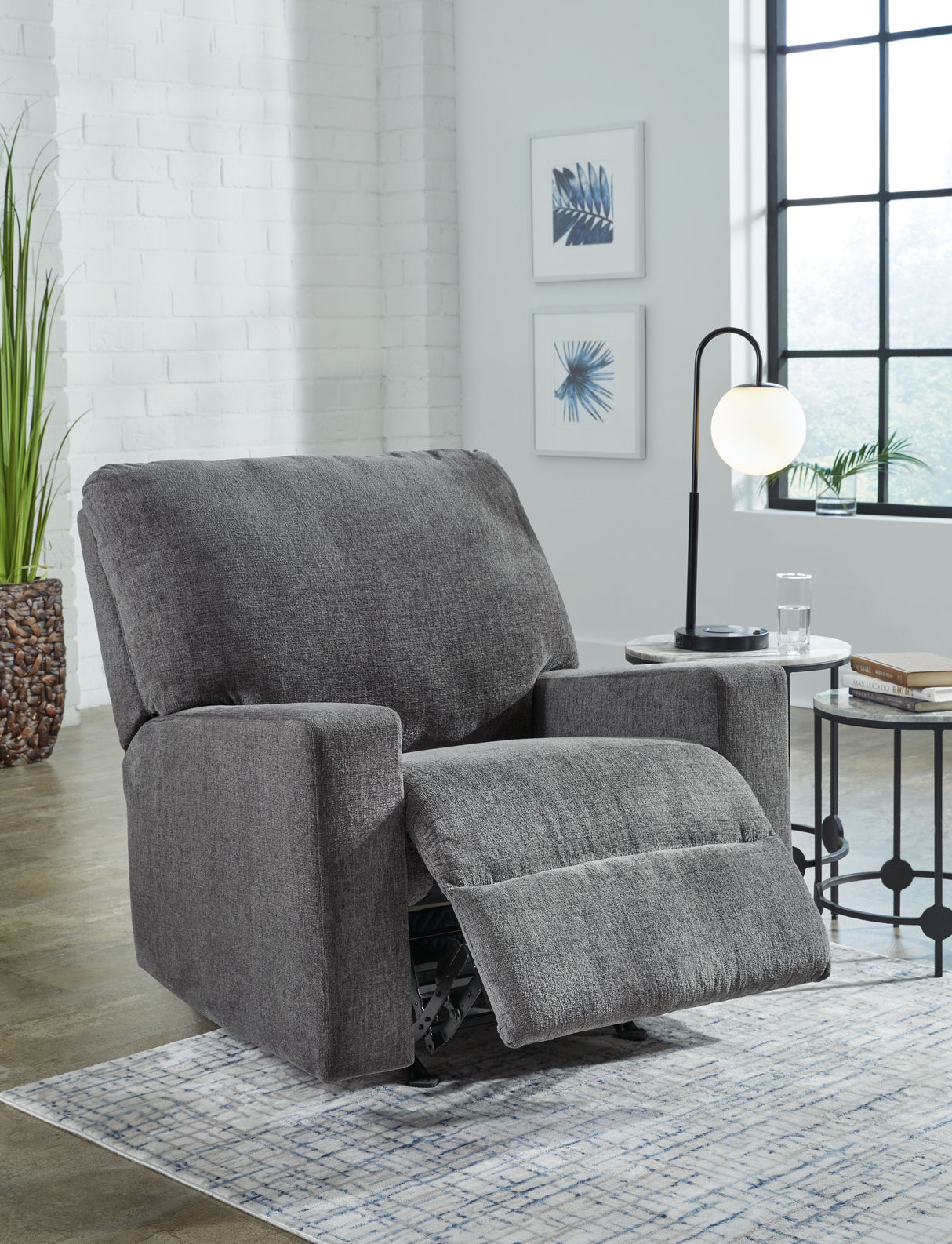Rannis - Rocker Recliner by Signature Design by Ashley® | Bel Furniture