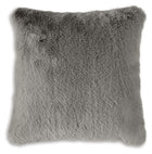 Gariland - Faux Fur Pillow