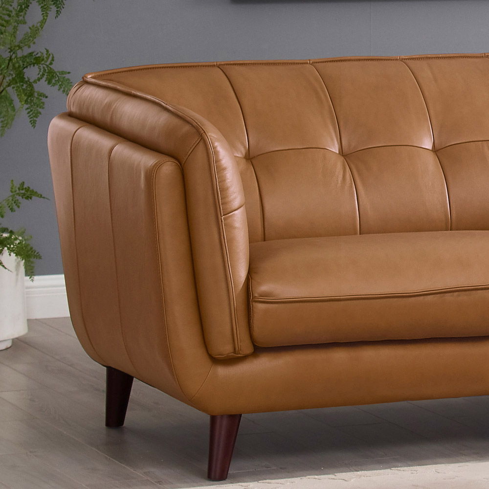 Solana - Waxy Pull-Up Leather Loveseat