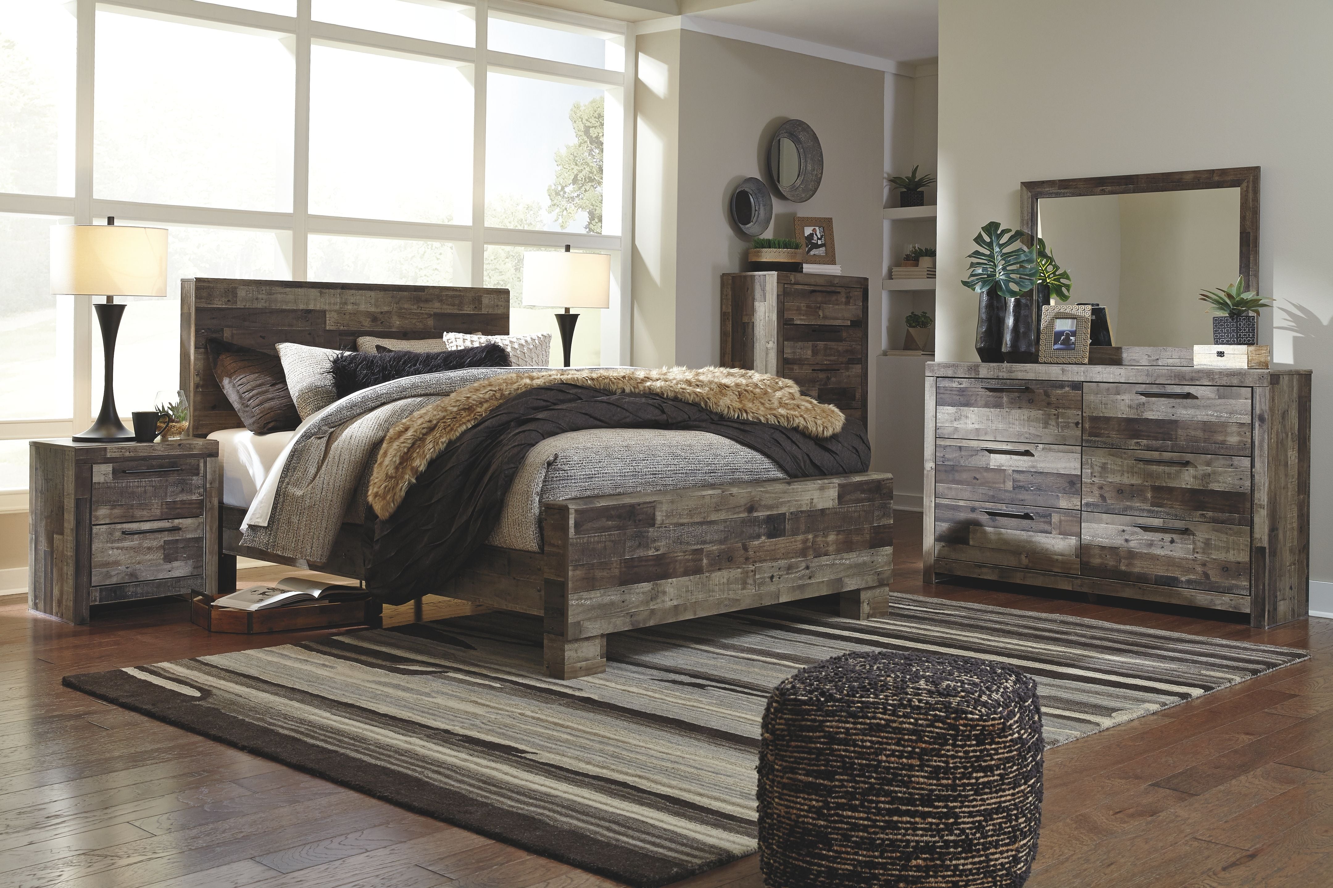 Derekson - Panel Bedroom Set - BEL Furniture