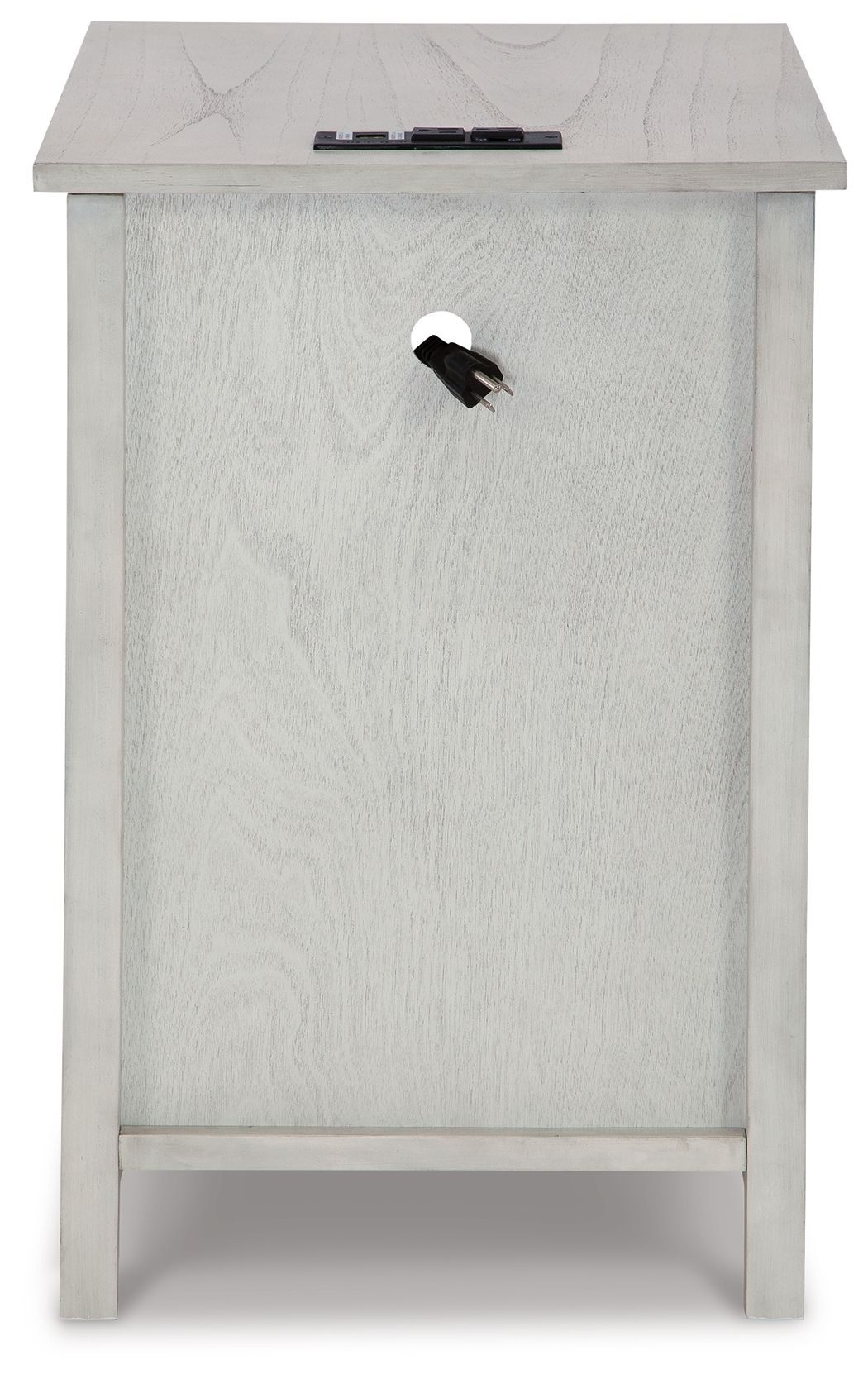 Treytown - Chair Side End Table by Signature Design by Ashley® | Bel Furniture