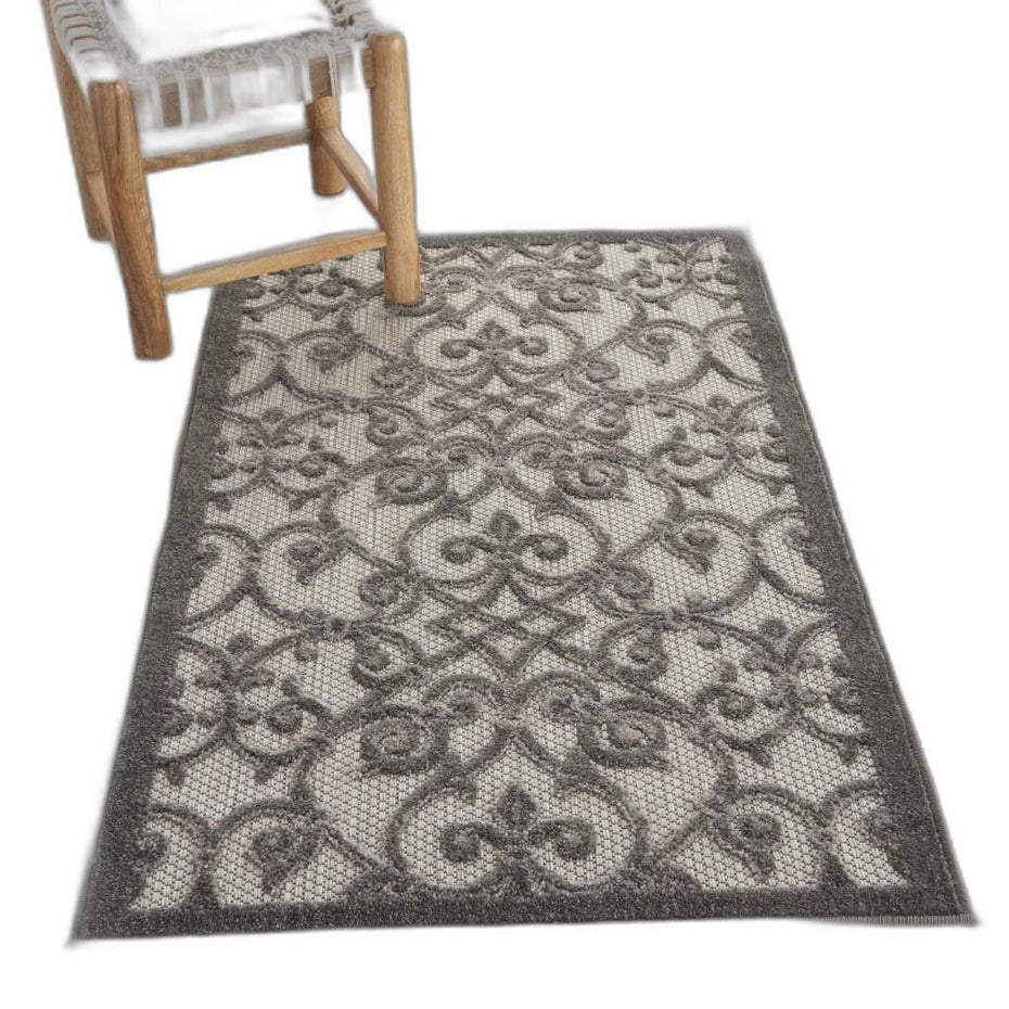 3' X 4' Floral Indoor / Outdoor Area Rug - Gray