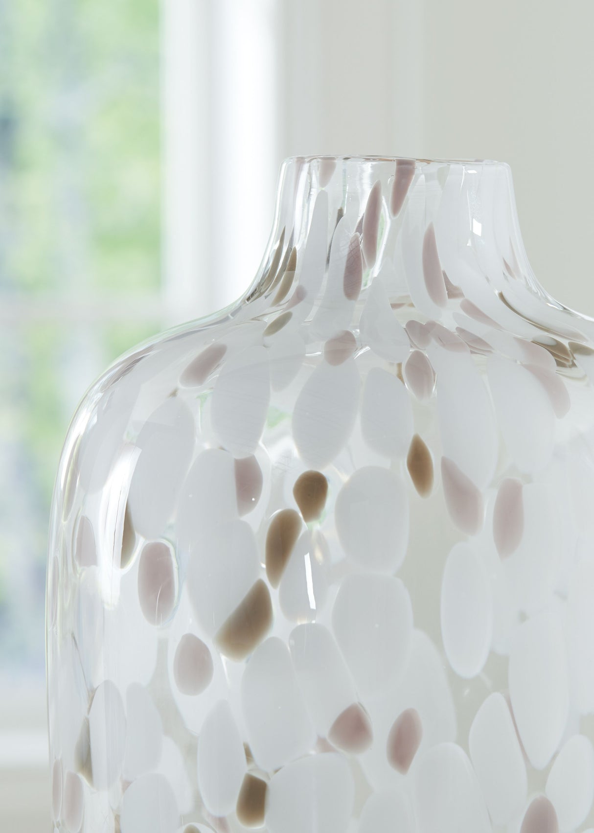 Keelton - Vase by Signature Design by Ashley® | Bel Furniture