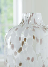 Keelton - Vase by Signature Design by Ashley® | Bel Furniture