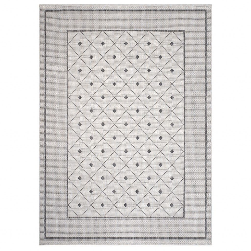 8' X 9' Indoor / Outdoor Area Rug - Gray