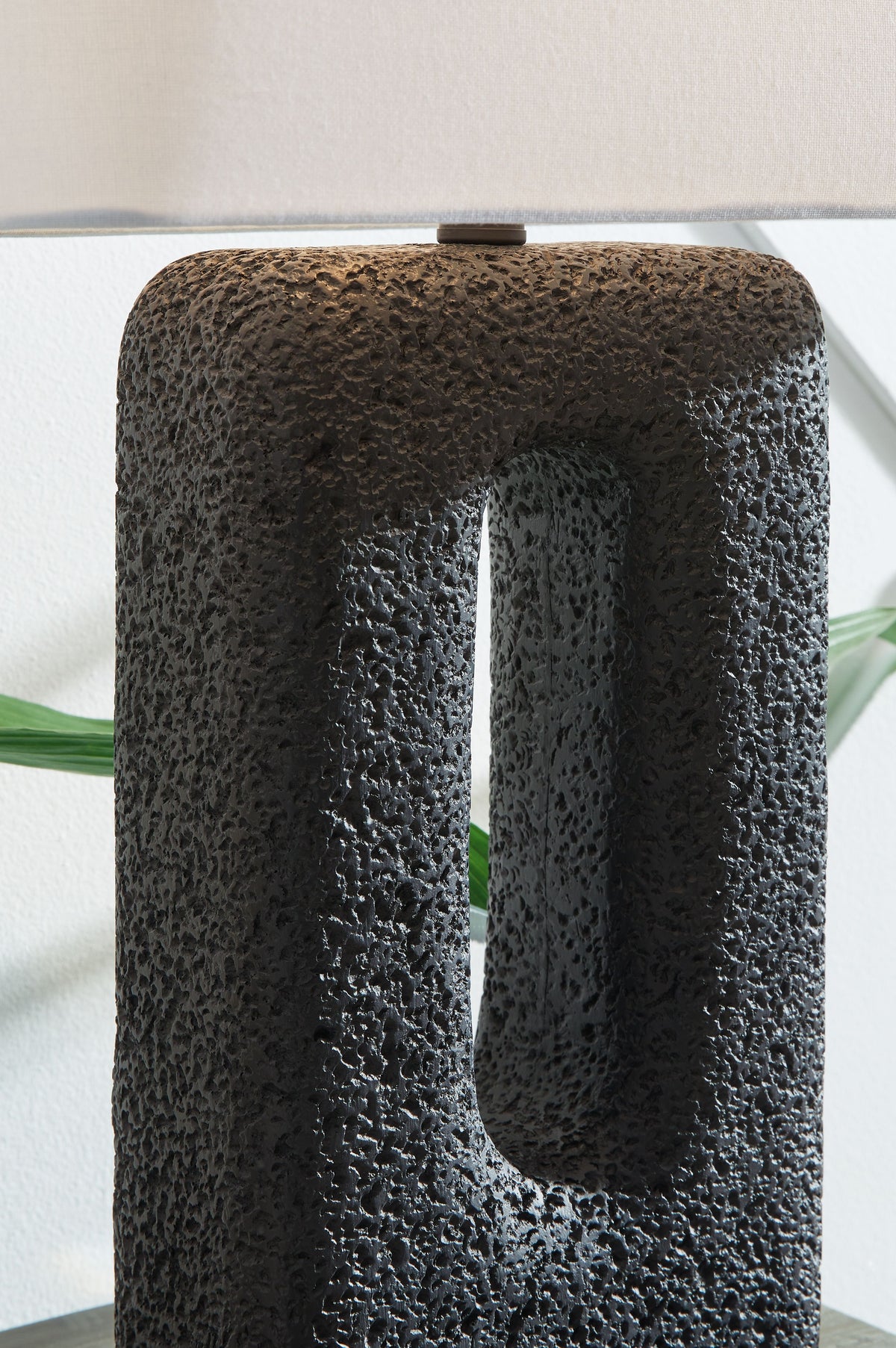 Wimmings - Black - Poly Table Lamp (Set of 2) by Signature Design by Ashley® | Bel Furniture