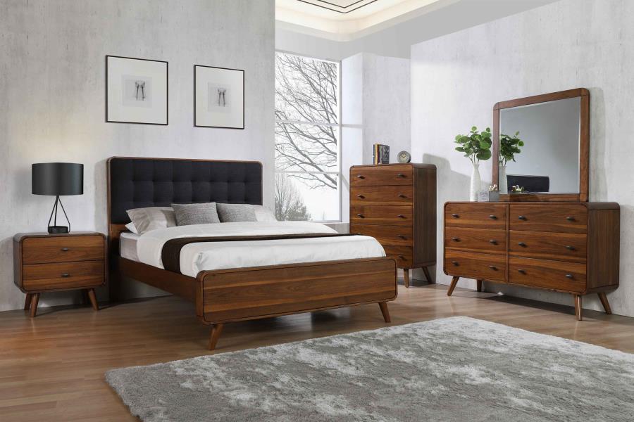 Robyn - 6-Drawer Bedroom Dresser And Mirror