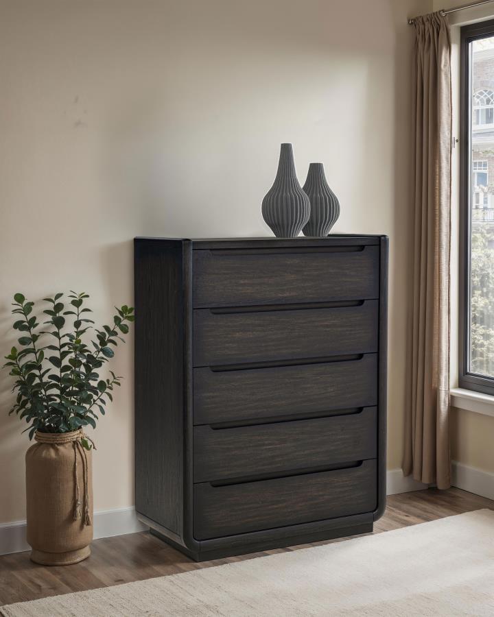 Leandro - 5-Drawer Bedroom Chest Of Drawers - Burnished Black