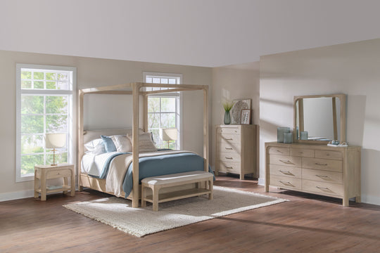 Solano - Canopy Bedroom Set