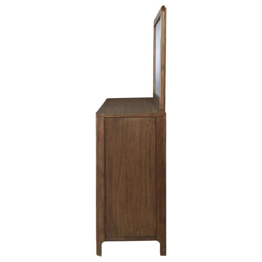 Maderia - 8-Drawer Dresser