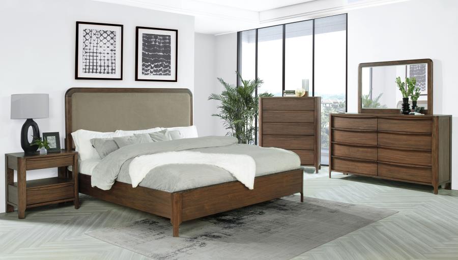 Maderia - 8-Drawer Dresser