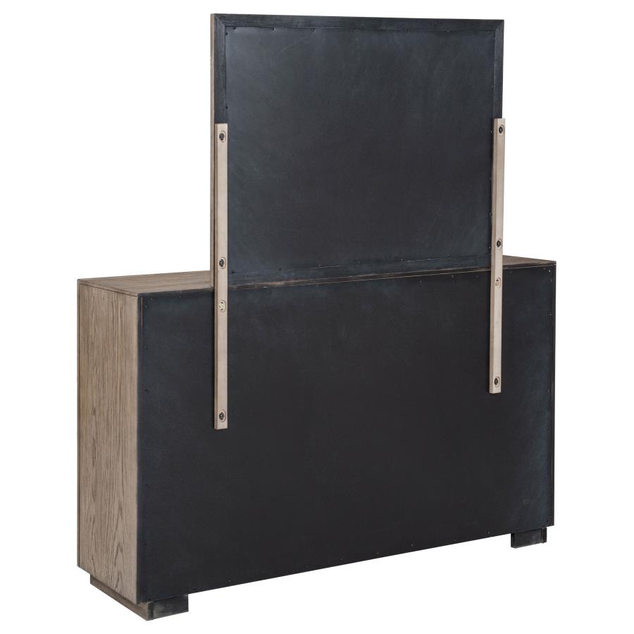 Kenora - 6-Drawer Dresser