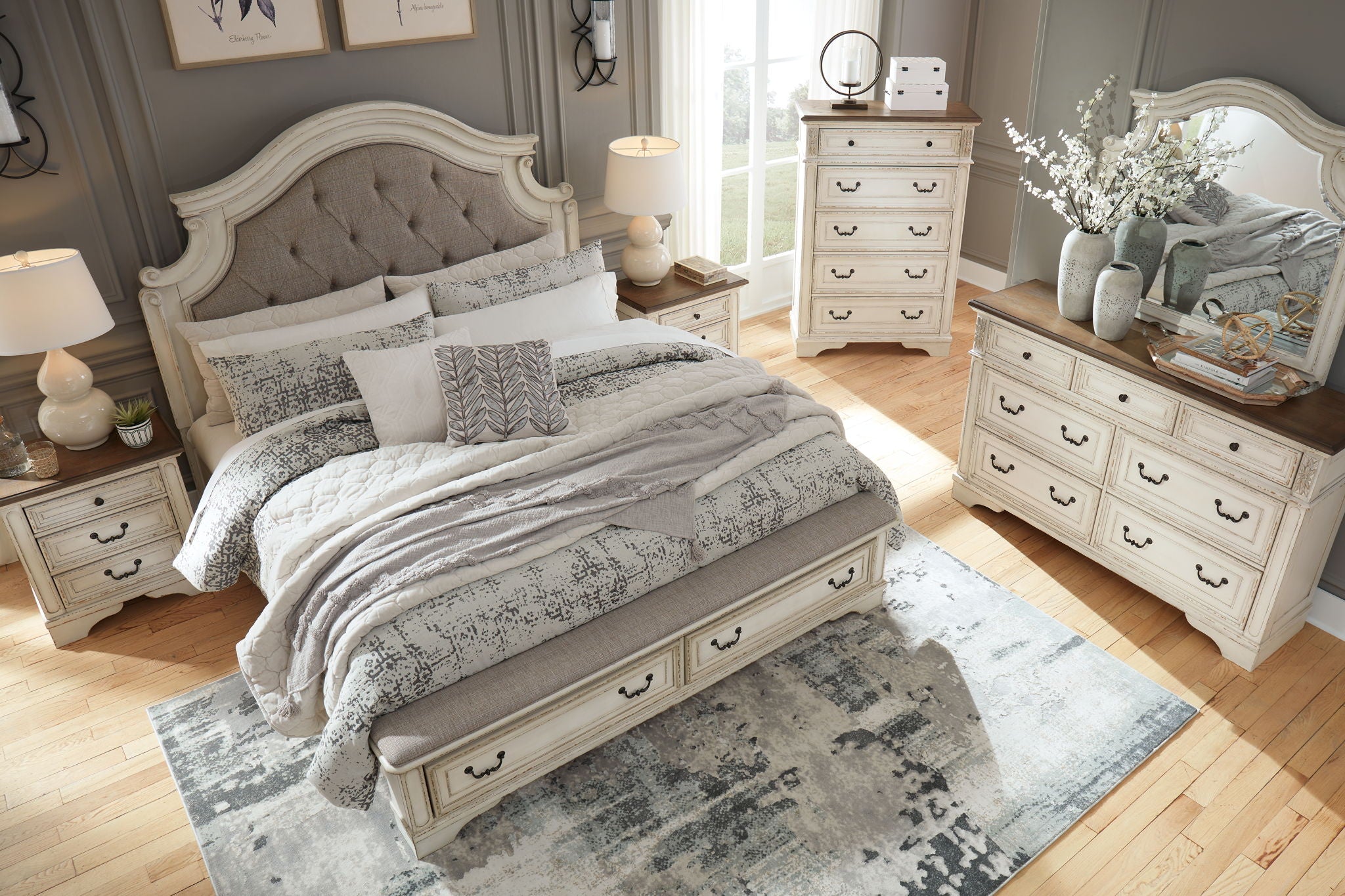Realyn - Storage Bedroom Set by Signature Design by | BEL Furniture