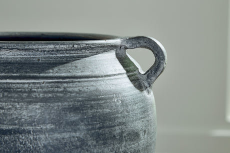 Meadie - 9" Vase by Signature Design by Ashley® | Bel Furniture