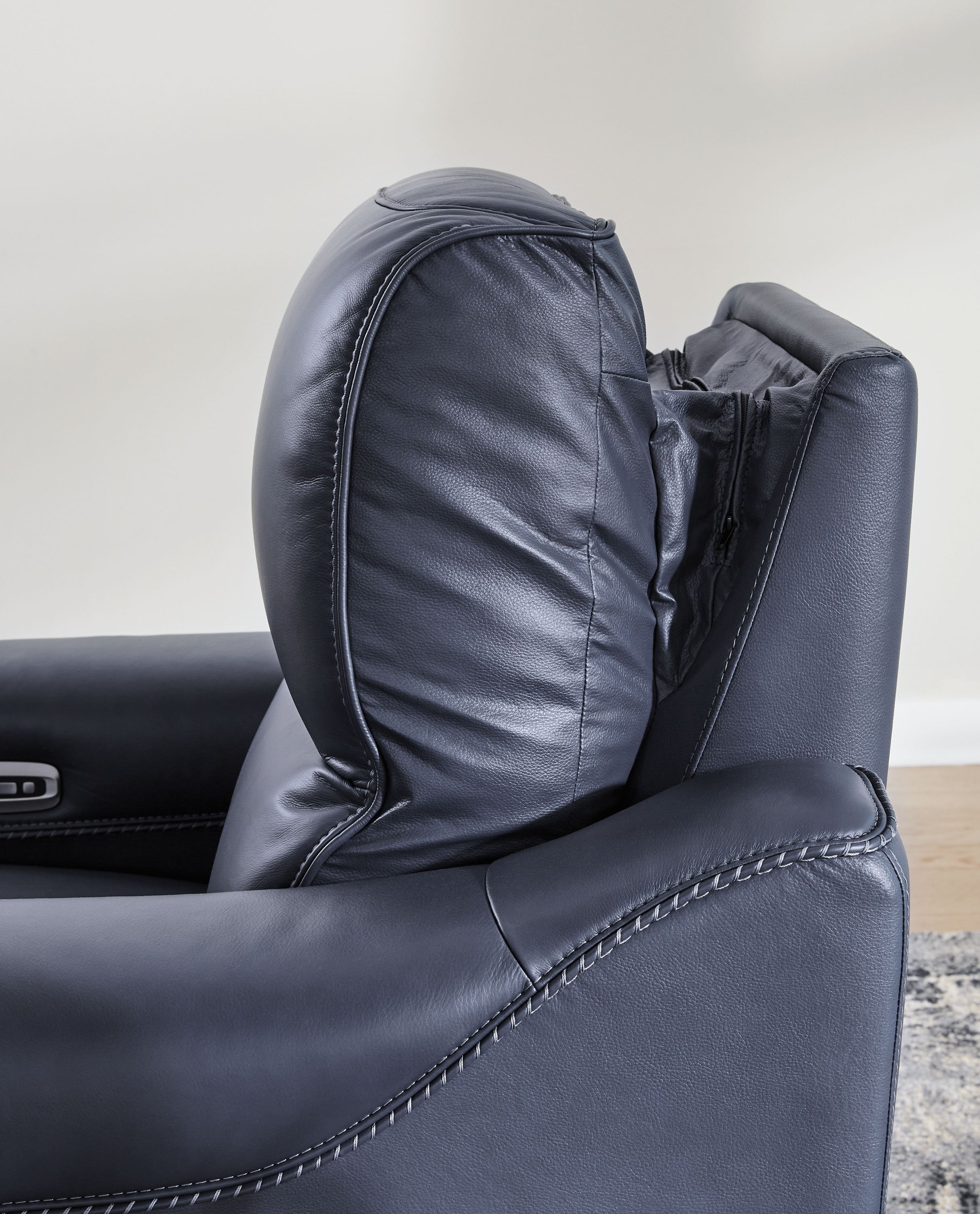 Mercomatic - Power Reclining Loveseat With Adj Headrest