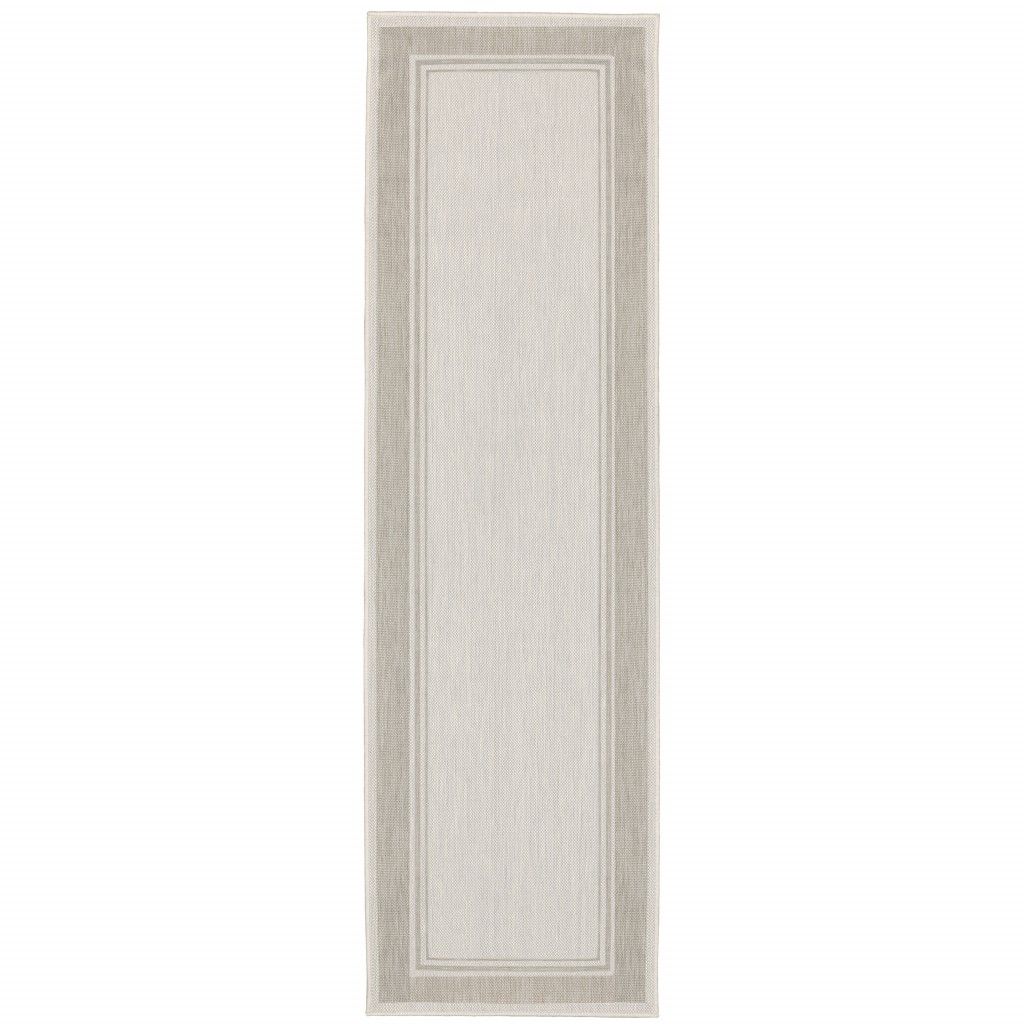 Outdoor / Indoor Area Rug - Gray / Ivory