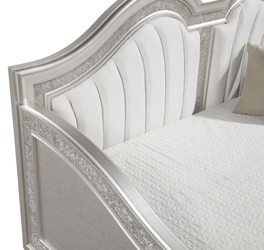 Evangeline - Upholstered Twin Daybed - Silver Oak