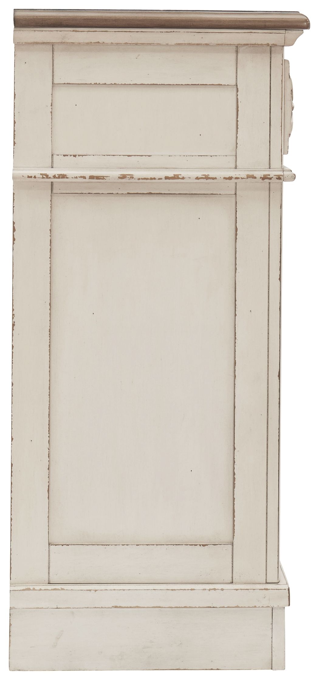 Realyn - Dresser, Mirror by Signature Design by Ashley® | Bel Furniture