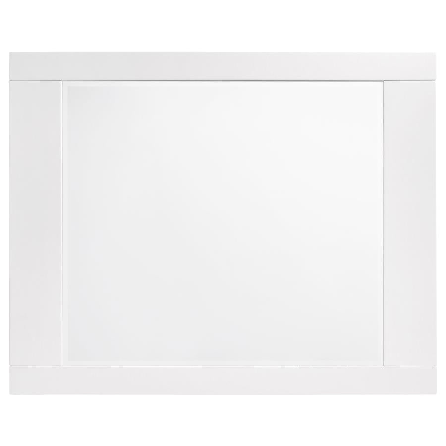 Jeremaine Bedroom Set White