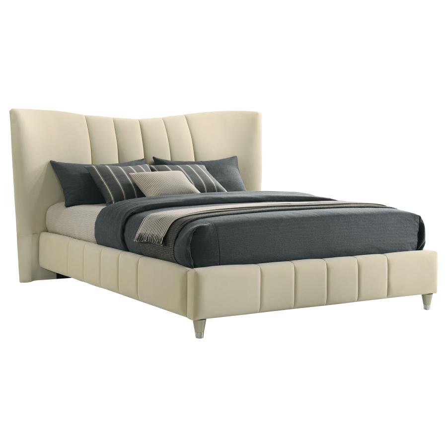 Evelyn - Upholstered Panel Platform Bed