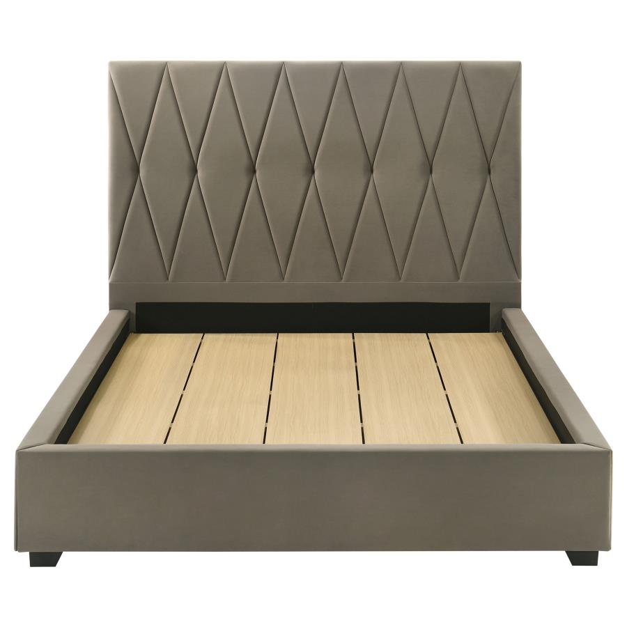 Delsea - Upholstered Platform Bed