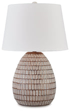 Darrich - Metal Table Lamp - Beige / White