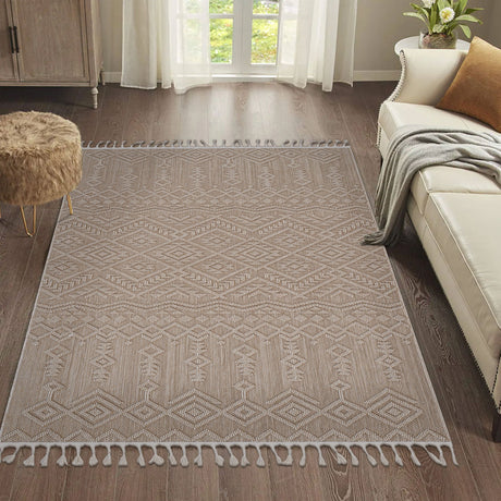 Guros - Trendy Traditional Indoor / Outdoor Rug - view 7