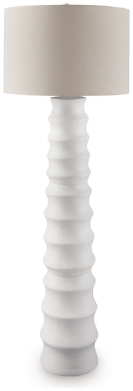 Veraleigh - Poly Lamp