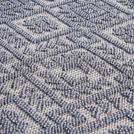Guros - 6' X 9' Traditional Indoor / Outdoor Area Rug - White / Gray - view 5