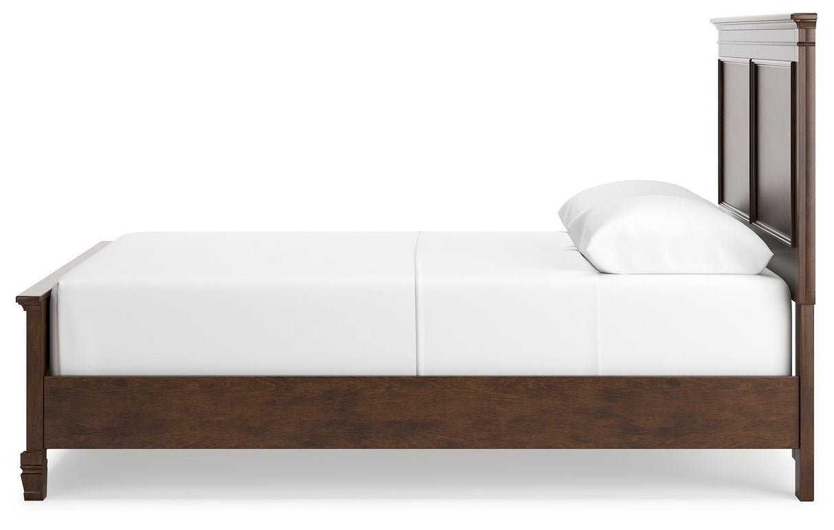 Danabrin - Queen Panel Bed - Brown