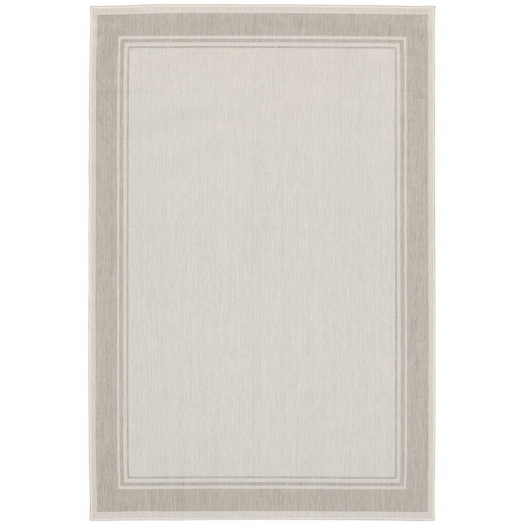 8' X 10' Outdoor / Indoor Area Rug - Gray / Ivory