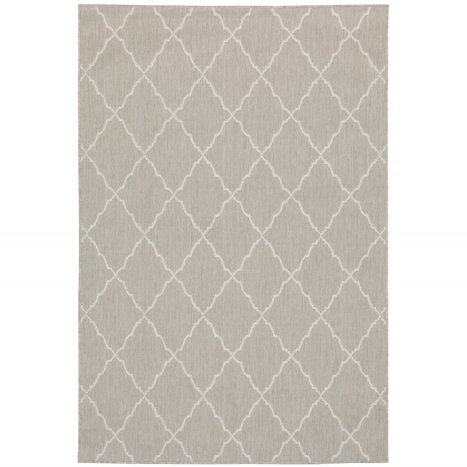 7' X 9' Indoor & Outdoor Area Rug - Gray / Ivory