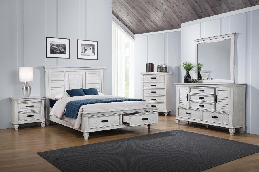 Franco - Wood Storage Panel Bed