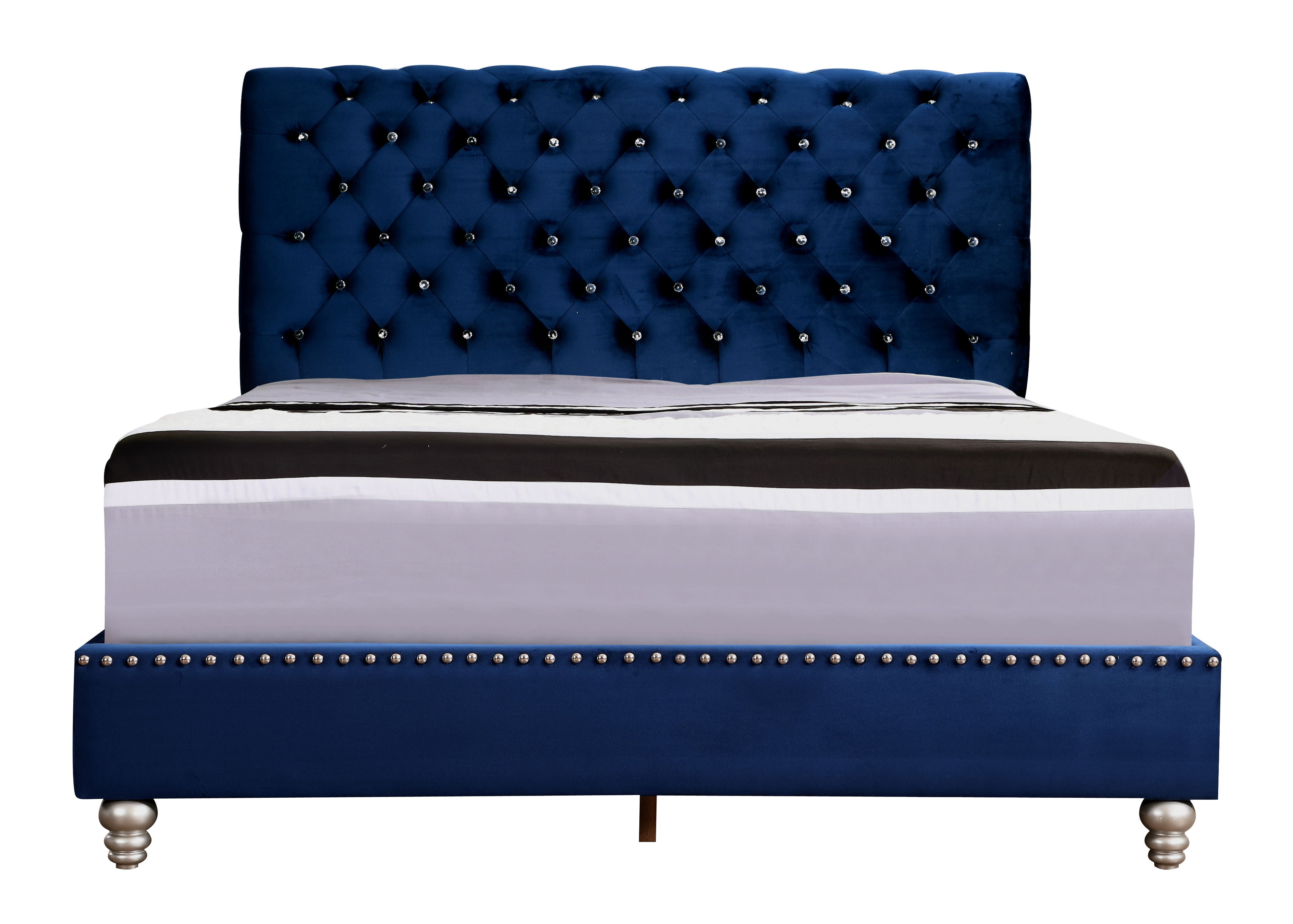 Maxx - Tufted Upholstered Bed