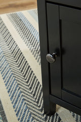 Treytown - Chair Side End Table by Signature Design by Ashley® | Bel Furniture