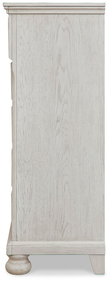 Robbinsdale - Antique White - Five Drawer Chest - Youth by Signature Design by Ashley® | Bel Furniture
