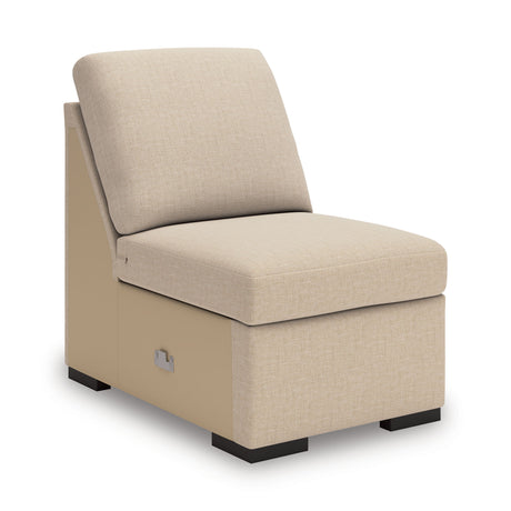 LadyMae - Sectional by Benchcraft® | Bel Furniture